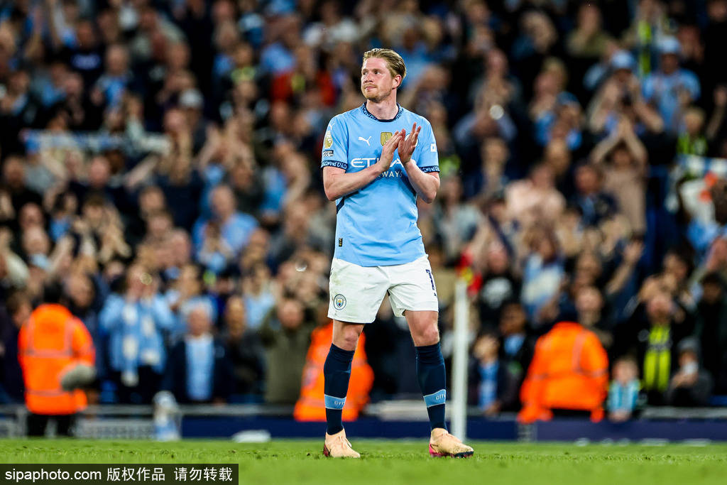 禁区里争顶 禁区里争顶