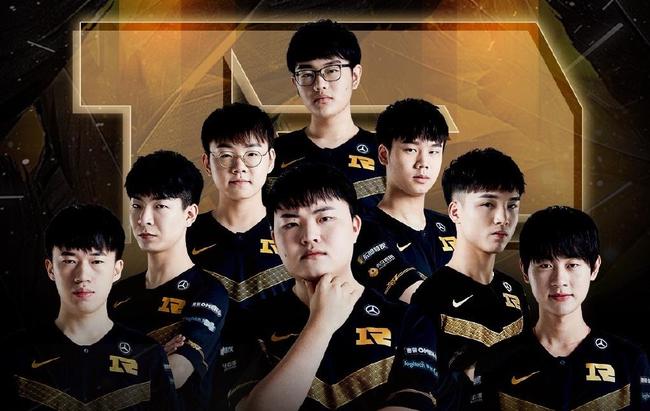 帮助球员在 帮助球员在