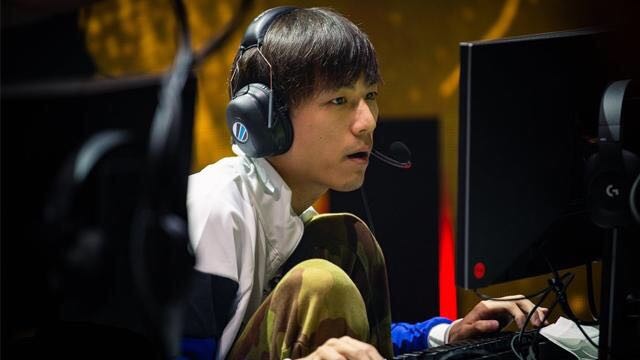 他是否面临 他是否面临